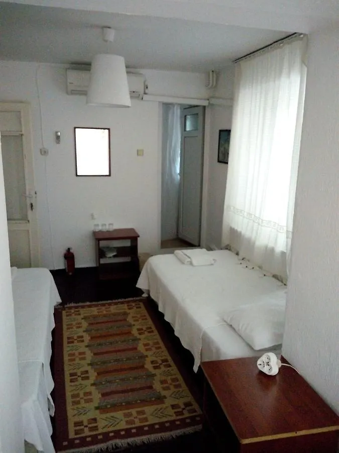 Affittacamere Hotel Mavi Pension Ayvalı