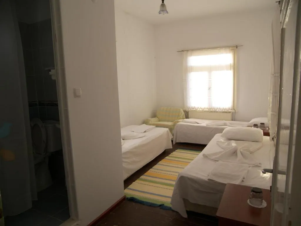 Hotel Mavi Pension Ayvalı Affittacamere